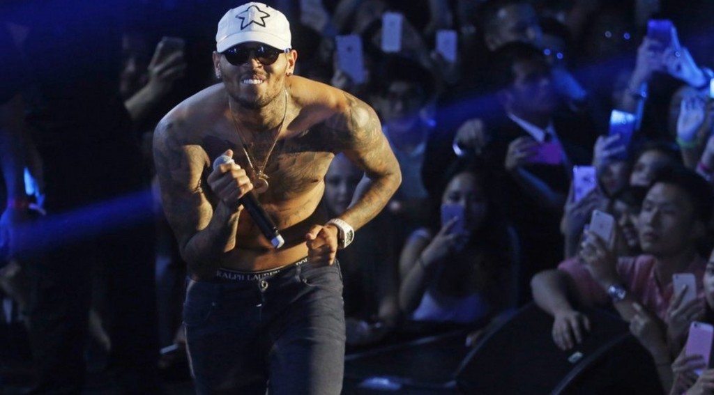 Chris Brown to perform at Adventist University of the Philippines on